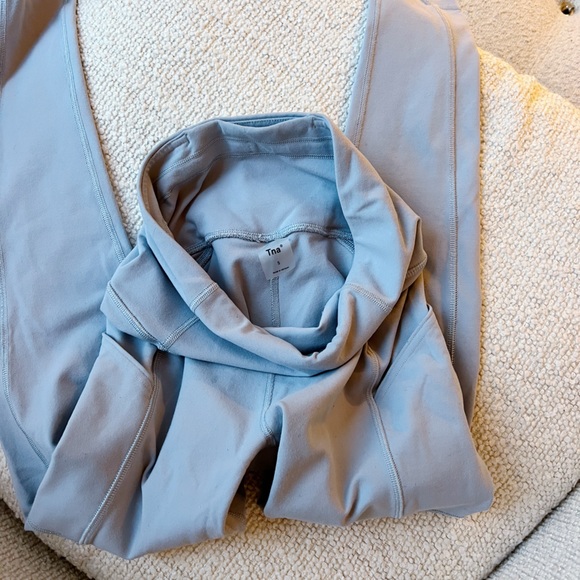 TNA Atmosphere Pocket Leggings, Dune Blue - Picture 3 of 4